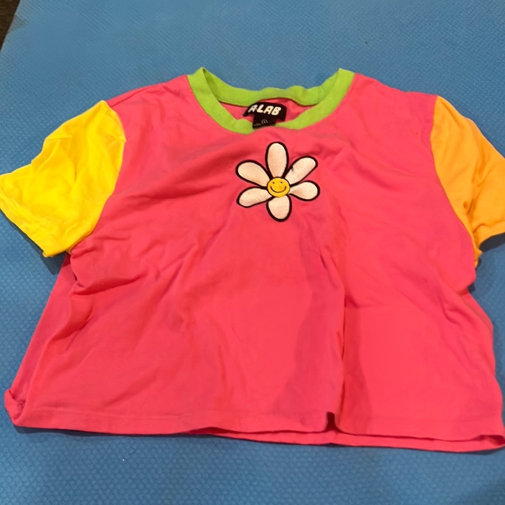A-LAB PINK DAISY CROP TOP